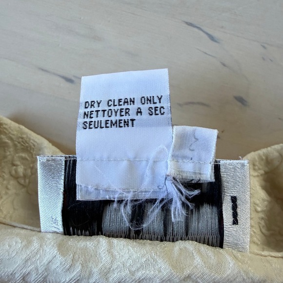 Vintage Talbots Cream Jacquard Silk Button Up Shirt Blouse Size 6 - Picture 11 of 11